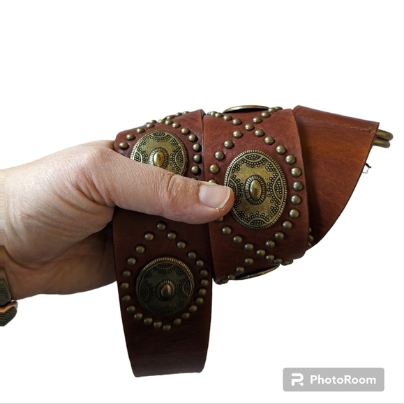 Brown genuine leather belt with brass details sz M - Picture 1 of 8